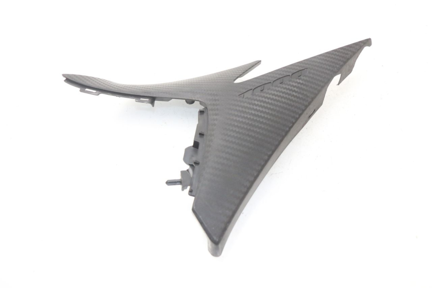photo de OSŁONA POD LEWYM SIEDZENIEM SUZUKI GSX-R GSXR K16 1000 (2012 - 2016) - Szczegół części