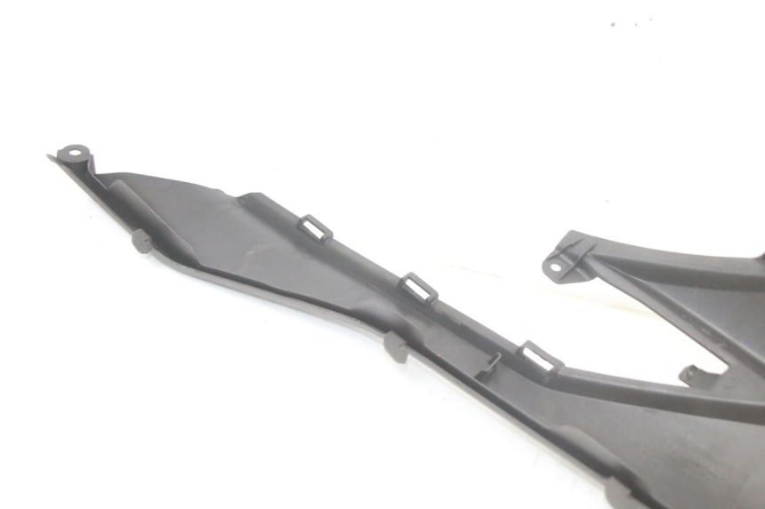 photo de OSŁONA POD LEWYM SIEDZENIEM HONDA FORZA 125 (2021 - 2025) - Widok ogólny