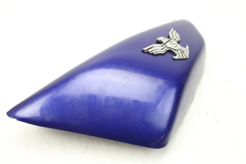 photo de OSŁONA POD LEWYM SIEDZENIEM SYM HUSKY 125 (1999 - 2005) - Zbliżenie techniczne