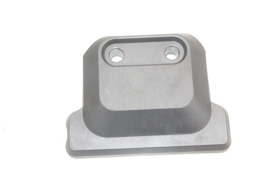 photo de OSŁONA POD LEWYM SIEDZENIEM HUSQVARNA SVARTPILEN 401 (2018 - 2023) - Szczegół części