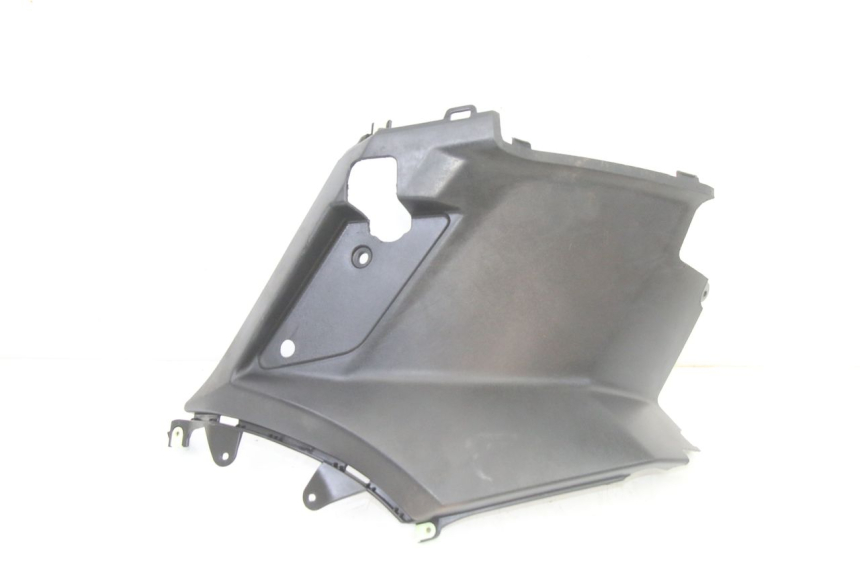 photo de OSŁONA POD LEWYM SIEDZENIEM PEUGEOT KISBEE 2T 50 (2010 - 2017) - Szczegół części