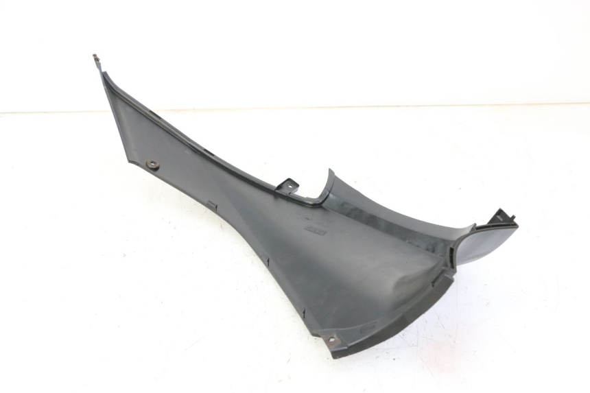 photo de OSŁONA POD LEWYM SIEDZENIEM MBK OVETTO ONE 2T 50 (2013 - 2017) - Zoom stanu zużycia