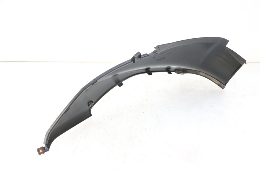 photo de OSŁONA POD LEWYM SIEDZENIEM MBK OVETTO ONE 2T 50 (2013 - 2017) - Inny kąt widzenia