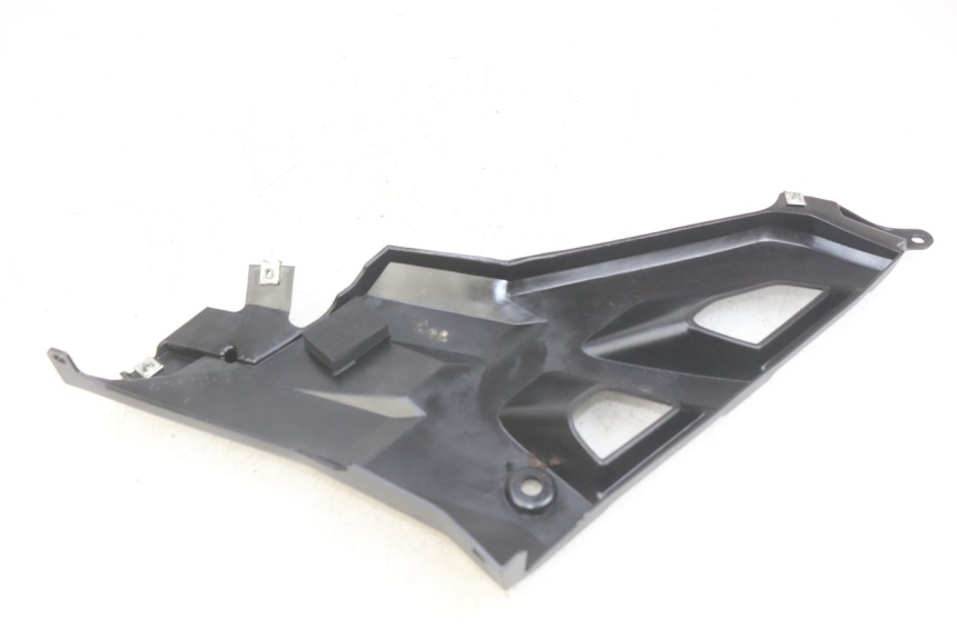 photo de OSŁONA POD LEWYM SIEDZENIEM YAMAHA MT ABS 125 (2014 - 2018) - Inny kąt widzenia