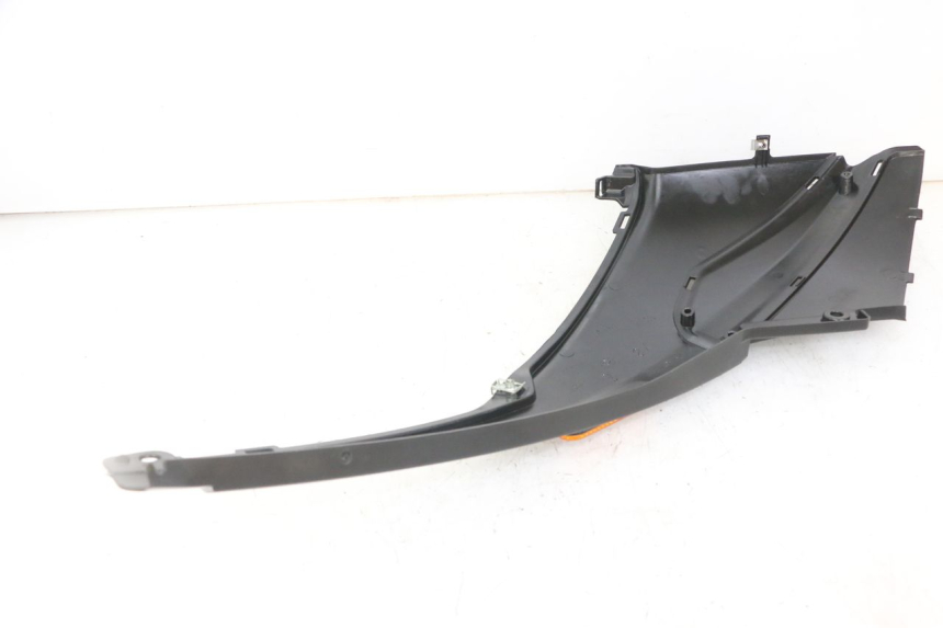 photo de OSŁONA POD LEWYM SIEDZENIEM PIAGGIO NRG POWER PUREJET 50 (2018 - 2021) - Inny kąt widzenia