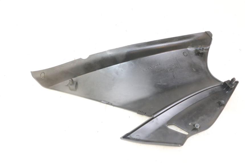 photo de OSŁONA POD LEWYM SIEDZENIEM HONDA NTV DEAUVILLE ABS 700 (2007 - 2016) - Widok ogólny