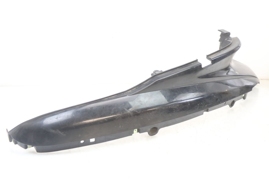 photo de OSŁONA POD LEWYM SIEDZENIEM PEUGEOT DJANGO 125 (2014 - 2017) - Zbliżenie techniczne