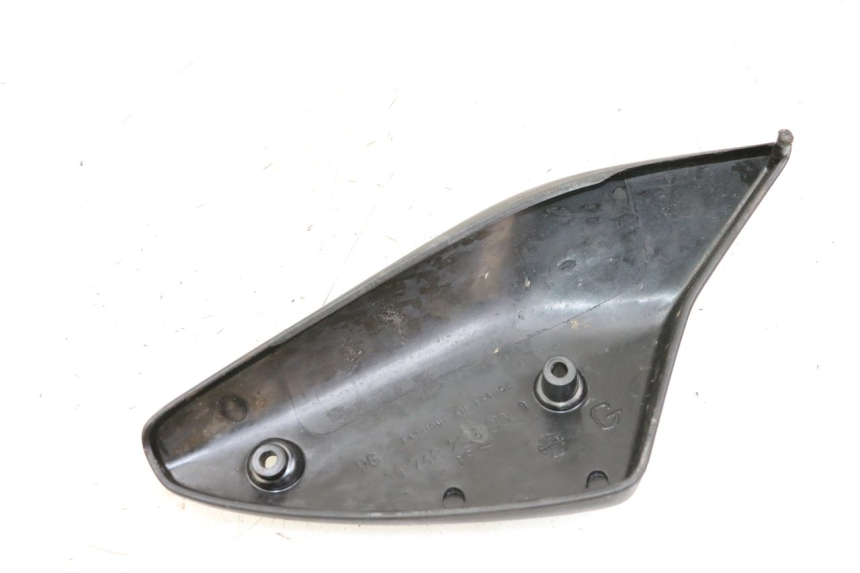 photo de OSŁONA POD LEWYM SIEDZENIEM PEUGEOT TKR TREKKER FURIOUS 50 (2005 - 2014) - Zoom stanu zużycia