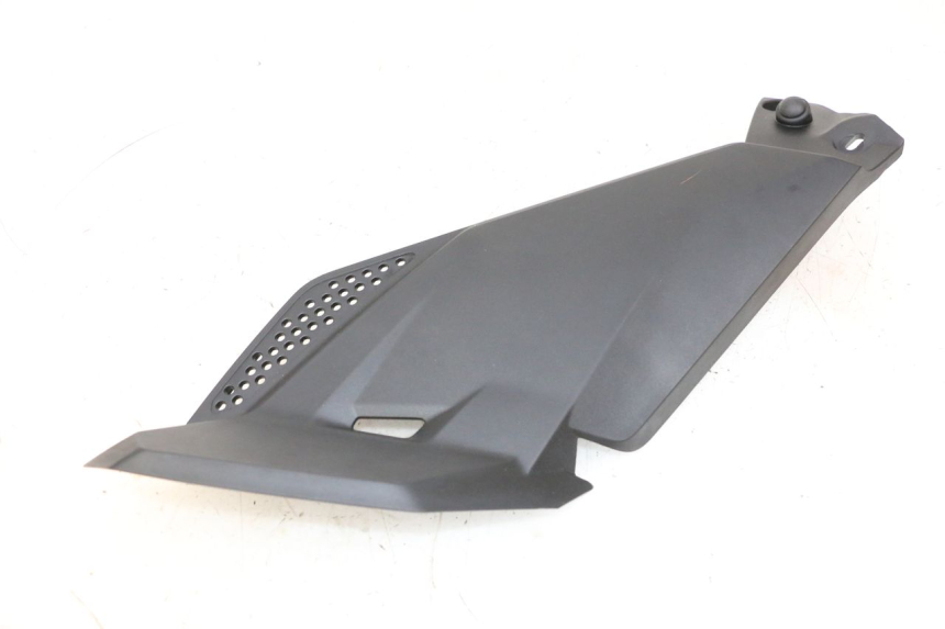 photo de OSŁONA POD LEWYM SIEDZENIEM BMW R GS 1250 (2021 - 2024) - Widok ogólny