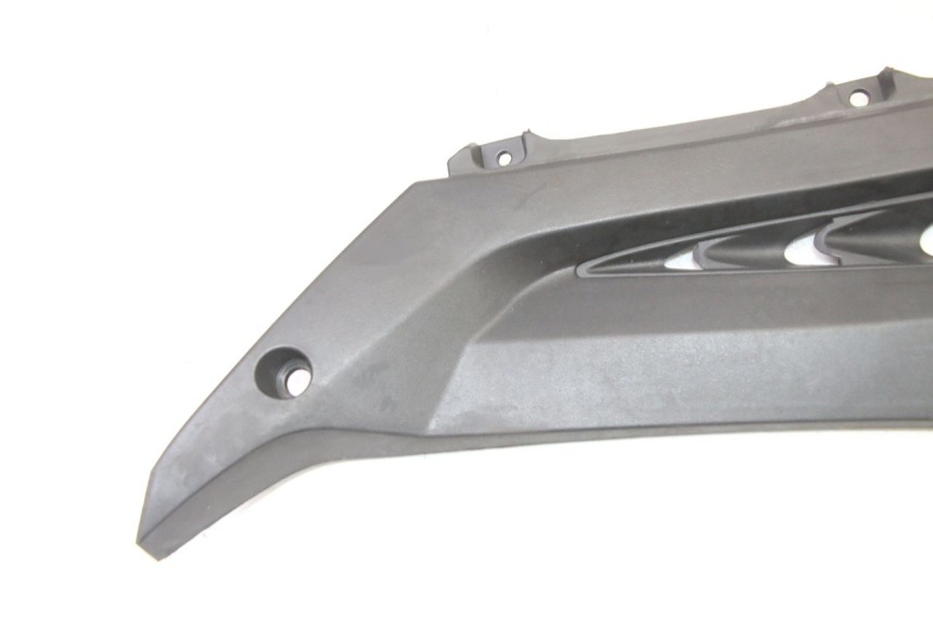 photo de OSŁONA POD LEWYM SIEDZENIEM MAG POWER R-STREET 50 (2016 - 2025) - Szczegół części