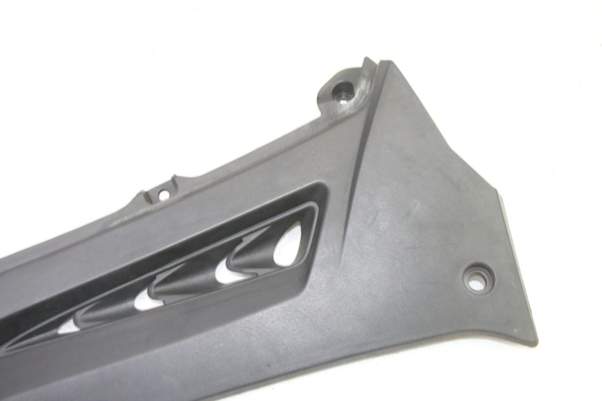 photo de OSŁONA POD LEWYM SIEDZENIEM MAG POWER R-STREET 50 (2016 - 2025) - Zoom stanu zużycia