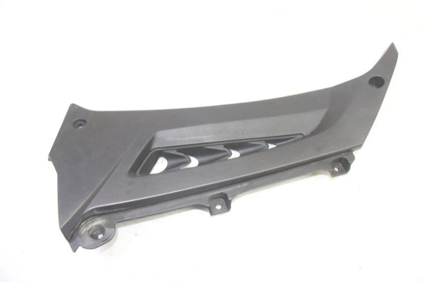 photo de OSŁONA POD LEWYM SIEDZENIEM MAG POWER R-STREET 50 (2016 - 2025) - Inny kąt widzenia