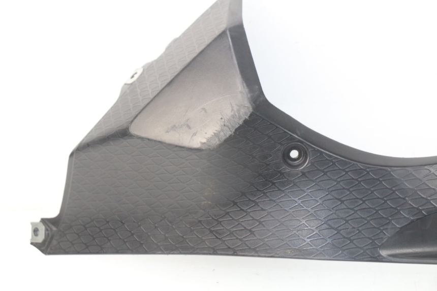 photo de OSŁONA POD LEWYM SIEDZENIEM BMW S RR ABS S1000RR 1000 (2009 - 2011) - Punkty mocowania