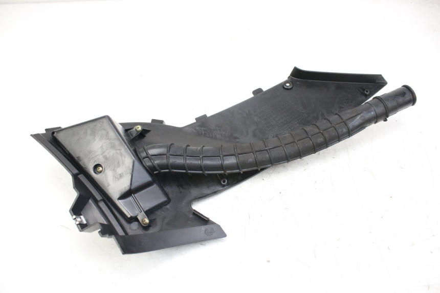 photo de OSŁONA POD LEWYM SIEDZENIEM DAELIM S2 FI 125 (2008 - 2017) - Zoom stanu zużycia