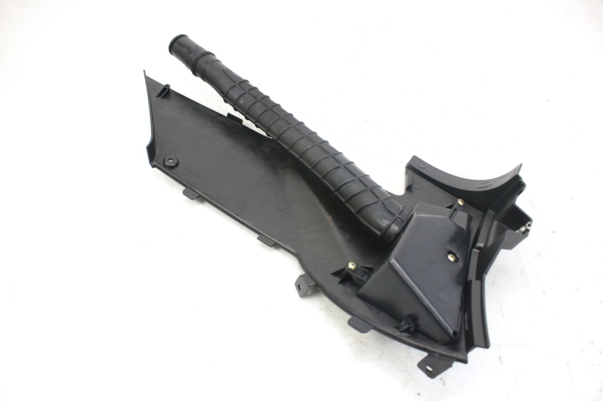 photo de OSŁONA POD LEWYM SIEDZENIEM DAELIM S2 FI 125 (2008 - 2017) - Inny kąt widzenia