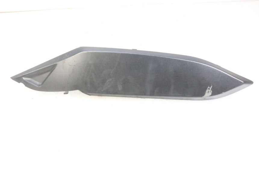 photo de OSŁONA POD LEWYM SIEDZENIEM DAELIM S3 125 (2010 - 2017) - Widok główny