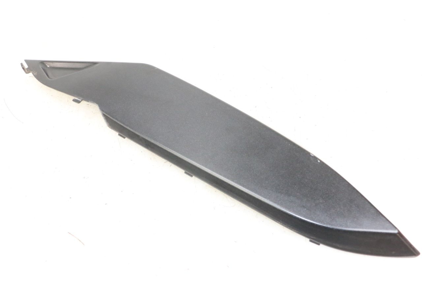 photo de OSŁONA POD LEWYM SIEDZENIEM DAELIM S3 125 (2010 - 2017) - Zoom stanu zużycia