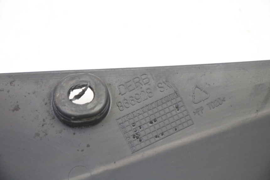 photo de OSŁONA POD LEWYM SIEDZENIEM GILERA SMT SUPERMOTARD 50 (2009 - 2017) - Część sprawdzona