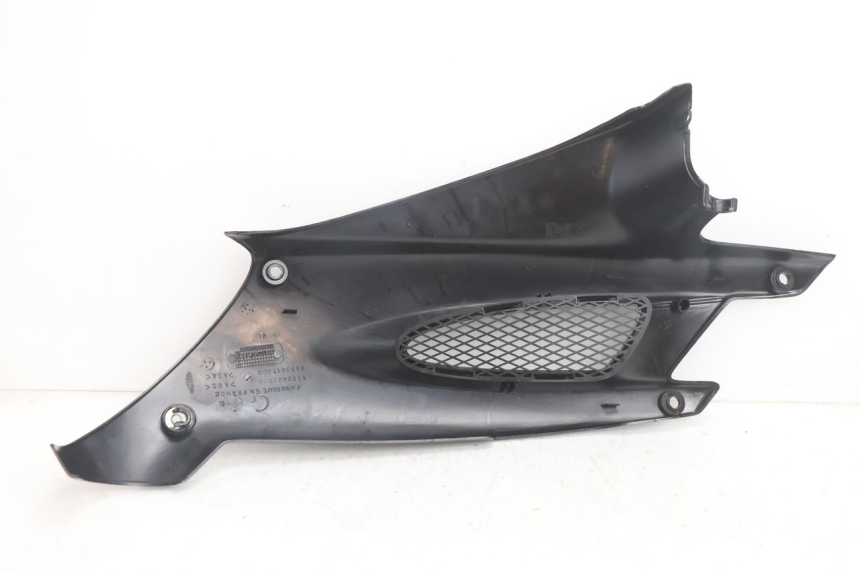 photo de OSŁONA POD SIEDZENIEM LEWA PEUGEOT SPEEDFIGHT 2 AC 50 (2000 - 2009) - Zbliżenie techniczne