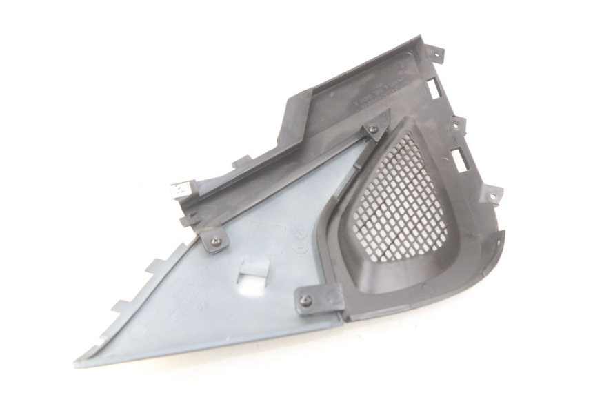 photo de OSŁONA POD LEWYM SIEDZENIEM KYMCO SUPER 8 4T 50 (2018 - 2020) - Zbliżenie techniczne