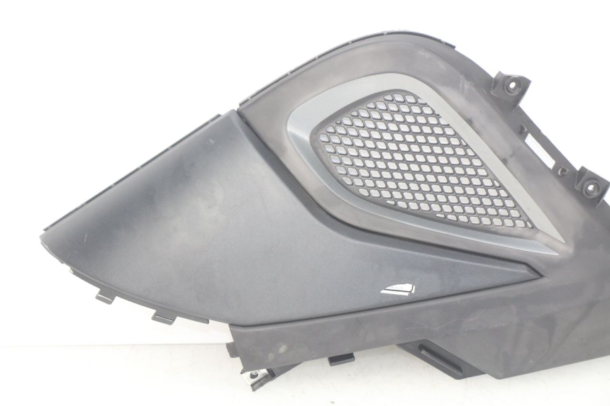 photo de OSŁONA POD LEWYM SIEDZENIEM KYMCO SUPER 8 4T 50 (2018 - 2020) - Widok ogólny