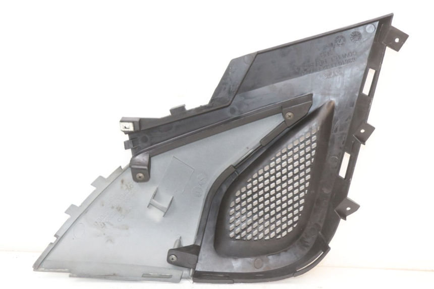 photo de OSŁONA POD LEWYM SIEDZENIEM KYMCO SUPER 8 4T 50 (2021 - 2024) - Szczegół części