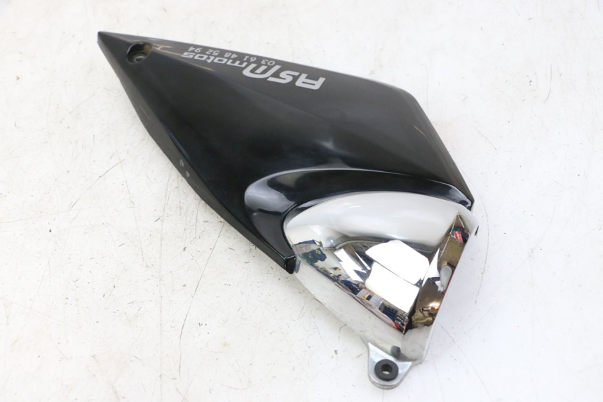 photo de OSŁONA POD LEWYM SIEDZENIEM SUZUKI GSF S BANDIT 600 (2000 - 2004) - Widok ogólny