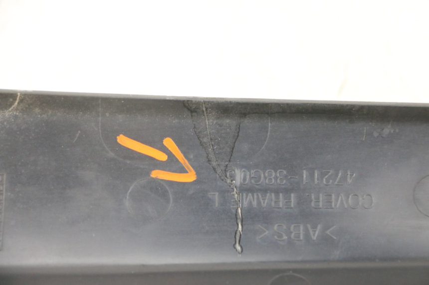 photo de OSŁONA POD LEWYM SIEDZENIEM SUZUKI GSX F GSXF 650 (2007 - 2015) - Zoom stanu zużycia