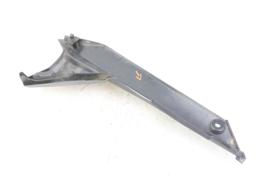 photo de OSŁONA POD LEWYM SIEDZENIEM SUZUKI GSX F GSXF 650 (2007 - 2015) - Widok ogólny