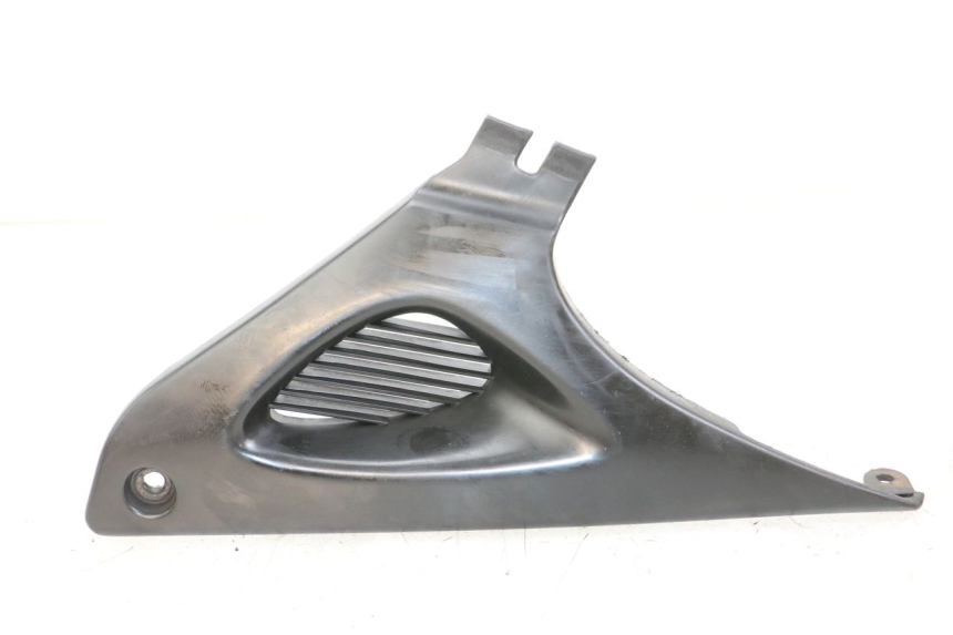 photo de OSŁONA POD LEWYM SIEDZENIEM SUZUKI SV S 650 (1999 - 2002) - Widok główny