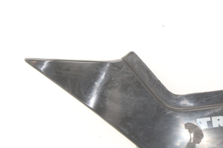 photo de OSŁONA POD LEWYM SIEDZENIEM YAMAHA TW 125 (1998 - 2002) - Widok ogólny