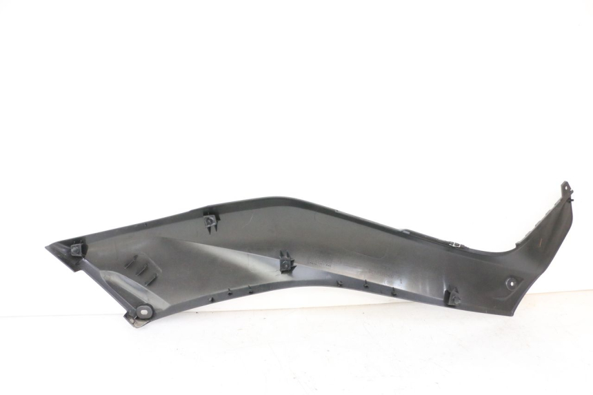 photo de OSŁONA POD LEWYM SIEDZENIEM YAMAHA XMAX X-MAX 125 (2021 - 2025) - Punkty mocowania