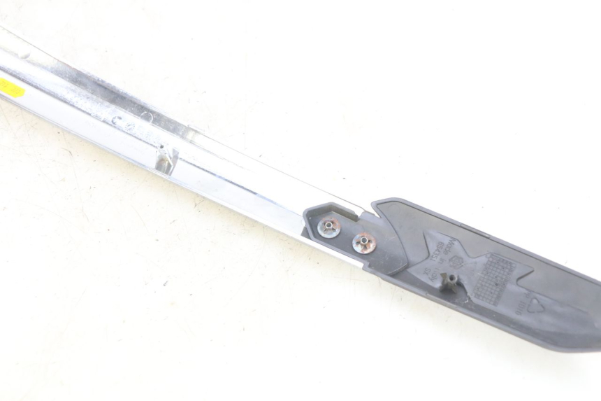 photo de OSŁONA POD LEWYM SIEDZENIEM PIAGGIO XEVO - X EVO 125 (2007 - 2017) - Szczegół części