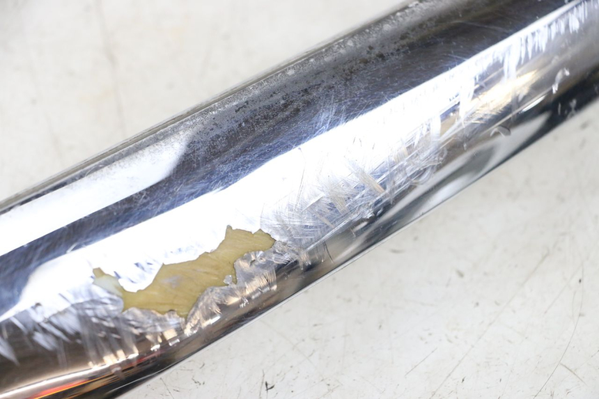 photo de OSŁONA POD LEWYM SIEDZENIEM PIAGGIO XEVO - X EVO 125 (2007 - 2017) - Zbliżenie techniczne