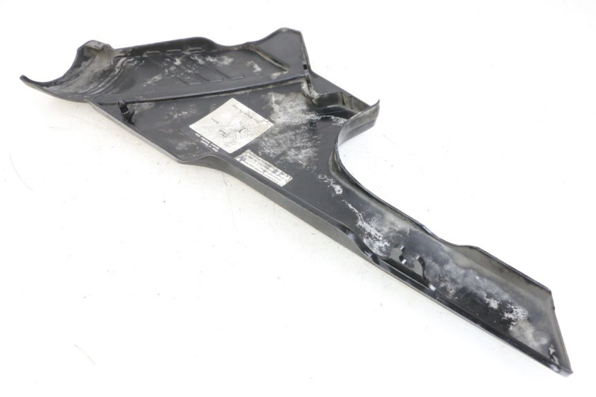 photo de OSŁONA POD LEWYM SIEDZENIEM YAMAHA XJ F 900 (1983 - 1994) - Szczegół części