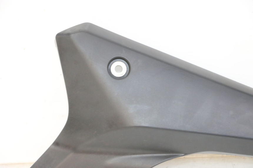 photo de OSŁONA POD LEWYM SIEDZENIEM YAMAHA XJ6 ABS 600 (2008 - 2016) - Widok ogólny