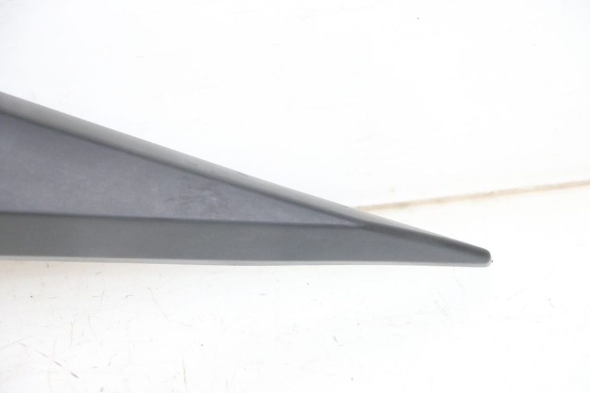 photo de OSŁONA POD LEWYM SIEDZENIEM YAMAHA XJ6 ABS 600 (2008 - 2016) - Punkty mocowania