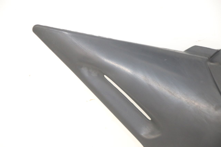 photo de OSŁONA POD LEWYM SIEDZENIEM YAMAHA XJN DIVERSION 600 (2000 - 2003) - Stan powierzchni