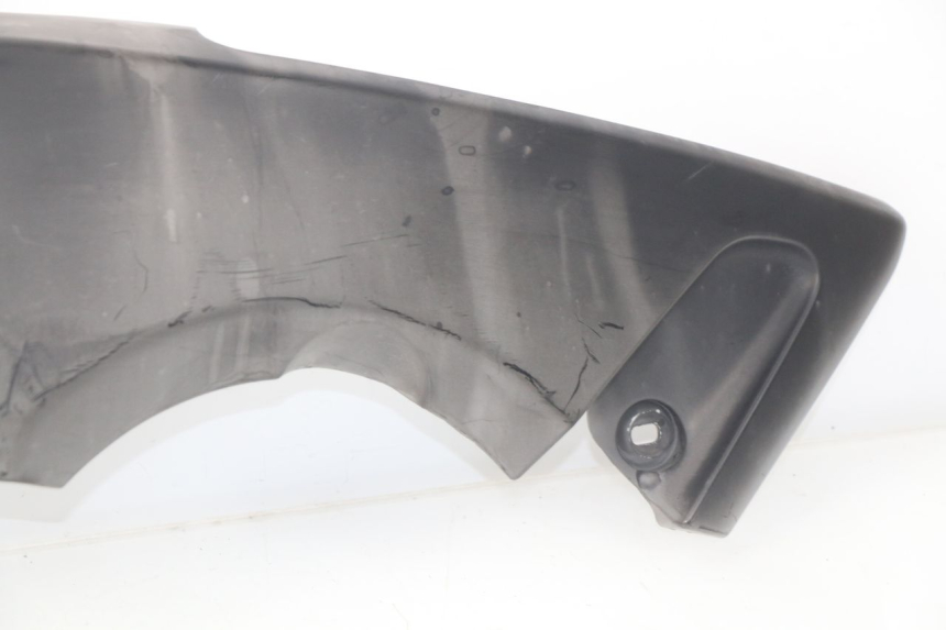 photo de OSŁONA POD LEWYM SIEDZENIEM YAMAHA XP T-MAX TMAX ABS 500 (2004 - 2007) - Stan powierzchni