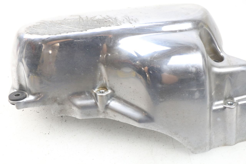 photo de OSŁONA POD LEWYM SIEDZENIEM YAMAHA XVS DRAG STAR DRAGSTAR 650 (1997 - 2007) - Szczegół części