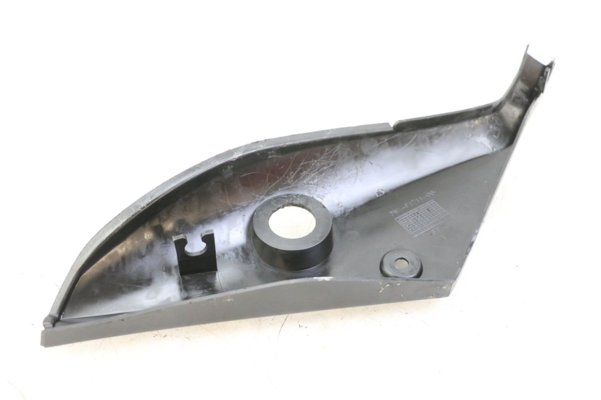 photo de OSŁONA POD LEWYM SIEDZENIEM YAMAHA TZR 50 (2008 - 2016) - Zoom stanu zużycia