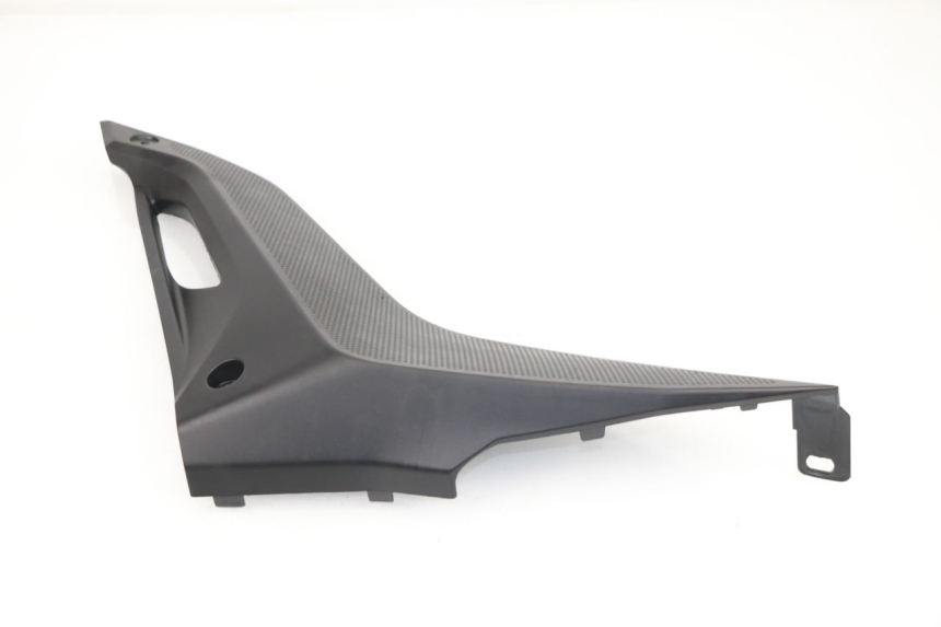photo de OSŁONA POD LEWYM SIEDZENIEM YAMAHA YZF R 125 (2008 - 2013) - Inny kąt widzenia