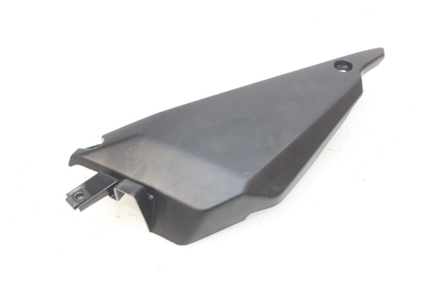 photo de OSŁONA POD LEWYM SIEDZENIEM KAWASAKI Z 650 (2016 - 2019) - Szczegół części