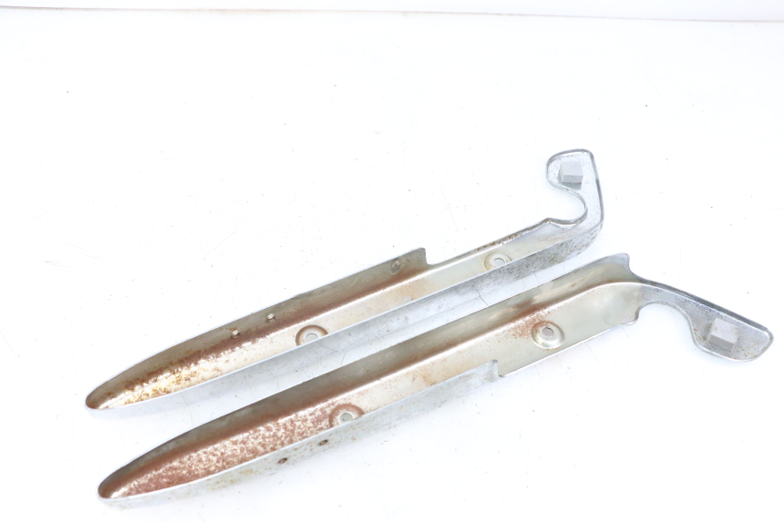 photo de OSŁONA POD SIEDZENIEM SUZUKI GZ MARAUDER 125 (1998 - 2004) - Część sprawdzona