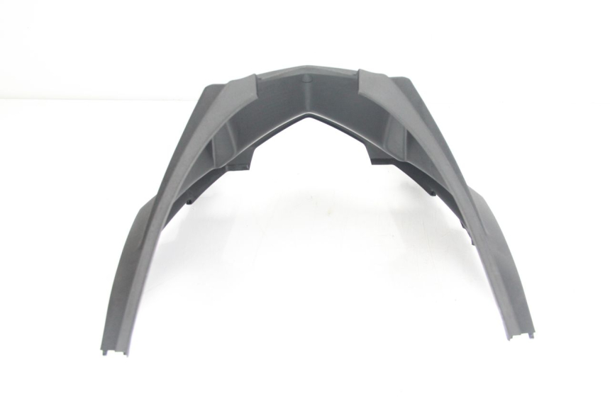 photo de OSŁONA POD SIEDZENIEM SYM JET 4 4T 50 (2018 - 2021) - Inny kąt widzenia