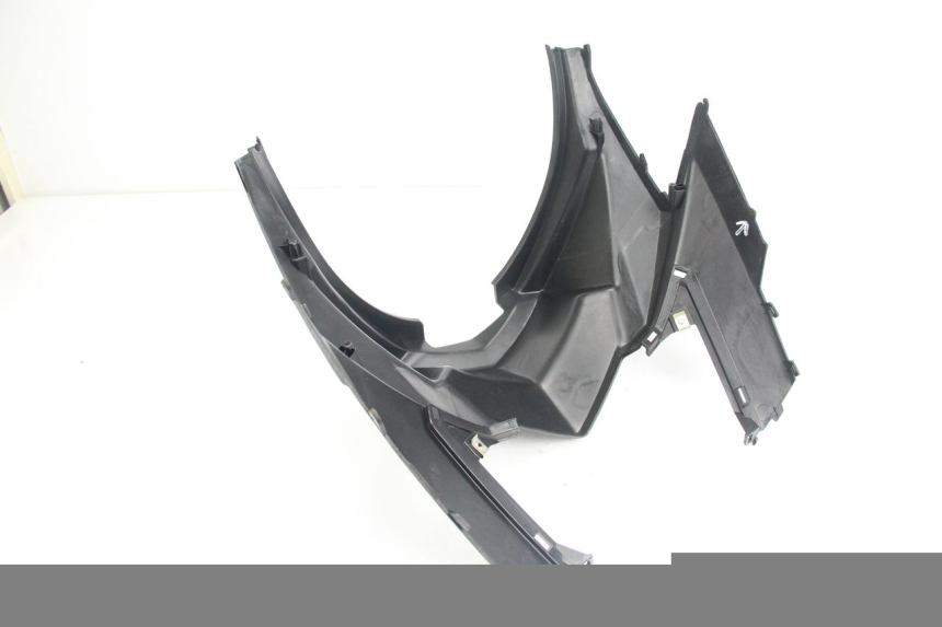 photo de OSŁONA POD SIEDZENIEM SYM JET 4 4T 50 (2018 - 2021) - Widok ogólny