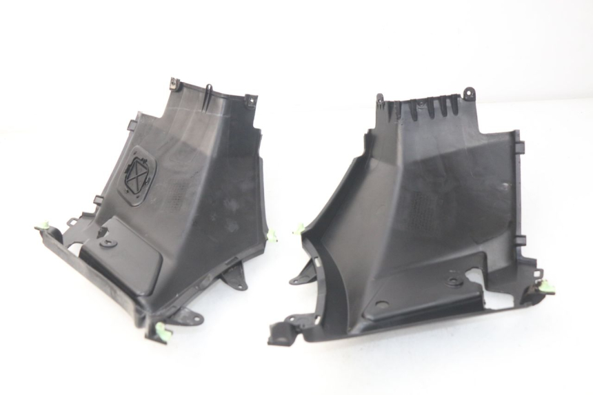 photo de OSŁONA POD SIODŁEM PEUGEOT KISBEE 2T 50 (2010 - 2017) - Szczegół części