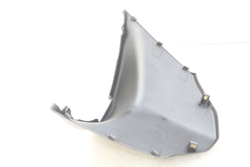 photo de OSŁONA POD SIODŁEM PIAGGIO LIBERTY IGET 4T 50 (2015 - 2020) - Szczegół części