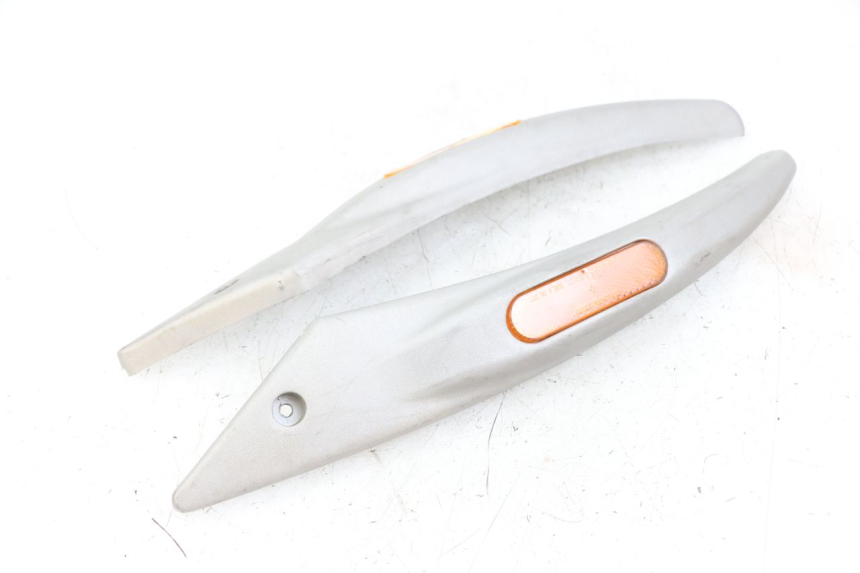 photo de OSŁONA POD SIEDZENIEM PIAGGIO LIBERTY 125 (2009 - 2013) - Zoom stanu zużycia