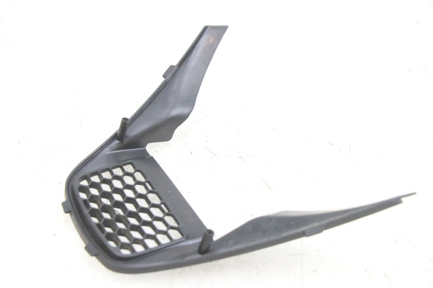 photo de OSŁONA POD SIEDZENIEM PIAGGIO MEDLEY 125 (2016 - 2023) - Szczegół części